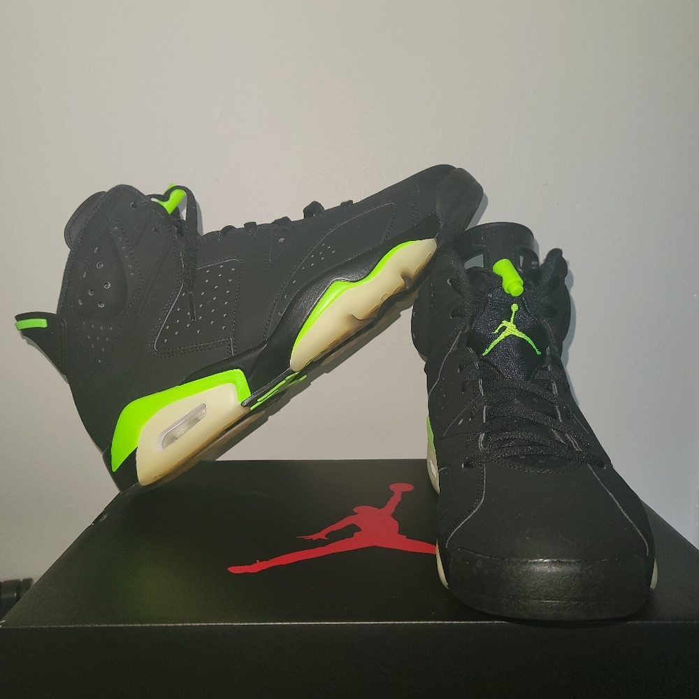 Air Jordan 6 Retro "Electric Green" Mens Shoes
